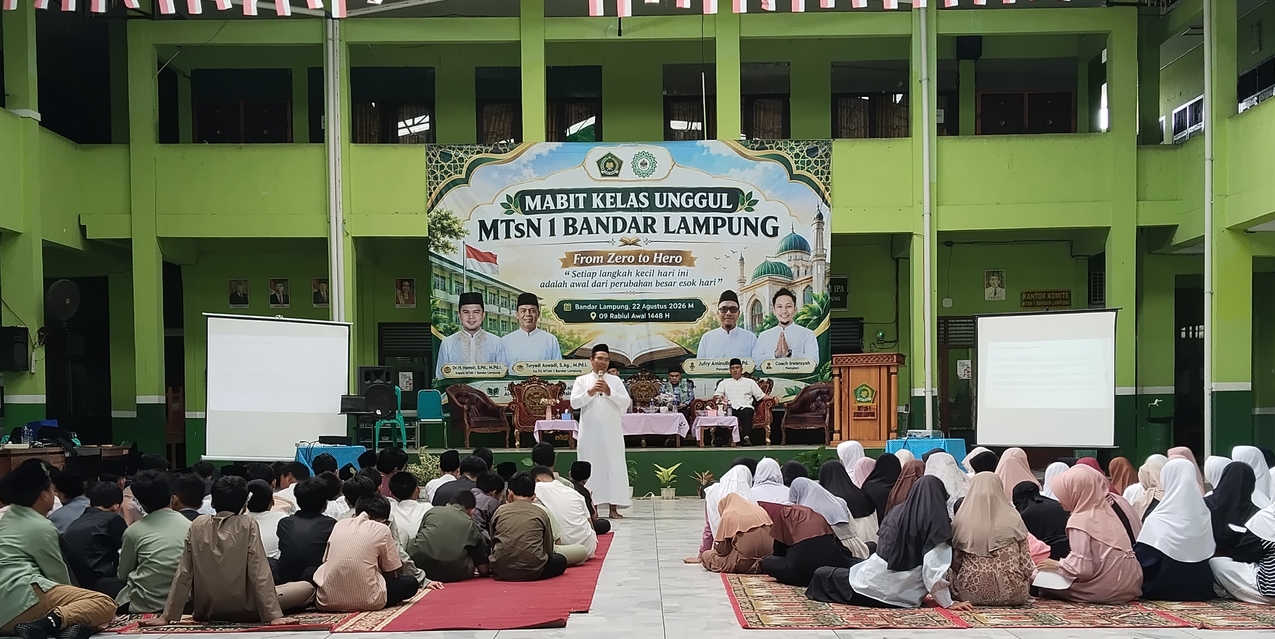 Peserta MABIT MTsN 1 Bandar Lampung Antusias Ikuti Materi “Shalat Khusyu”